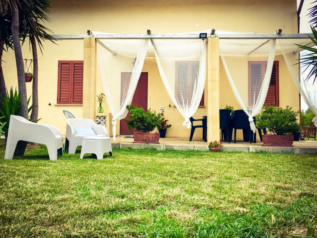 Borgo Casinello Villa มารินา ดิ พิสติชชี ภายนอก รูปภาพ